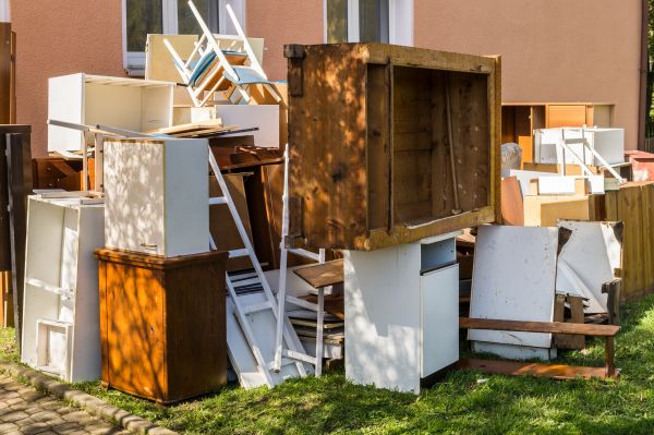 Junk Haul Away Service in Dubuque