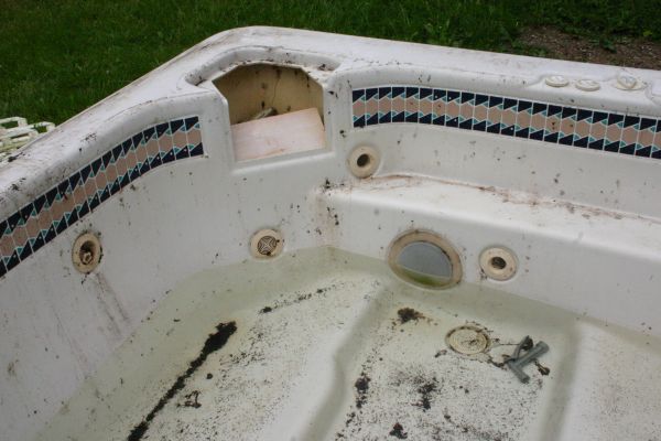 Hot Tub Removal in Dubuque