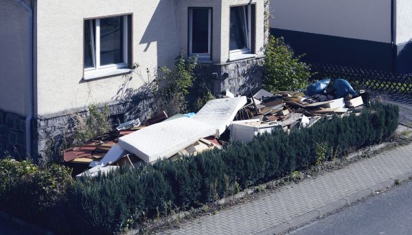 Yard Junk Removal in Dubuque