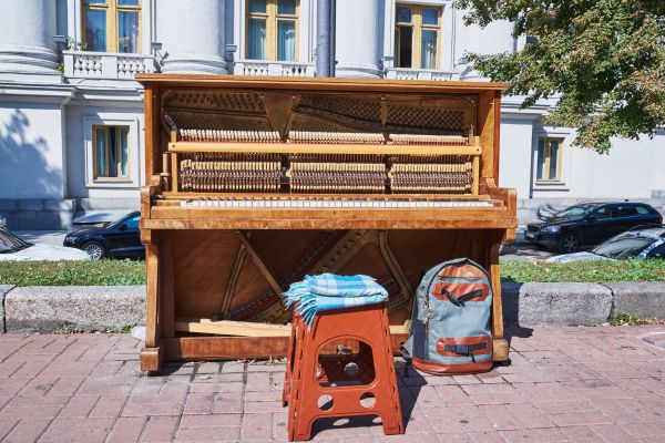 Piano Removal Service in Dubuque