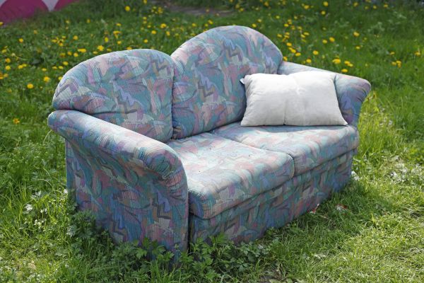 Couch Disposal in Dubuque