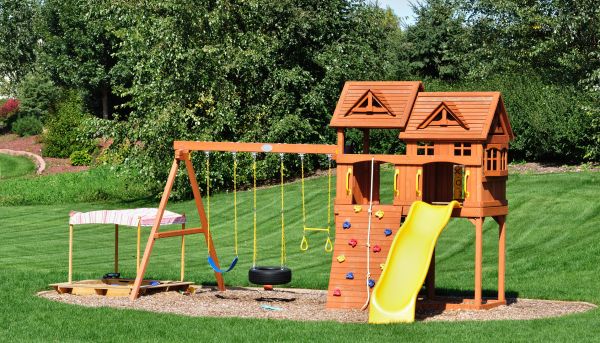 Playset Removal in Dubuque